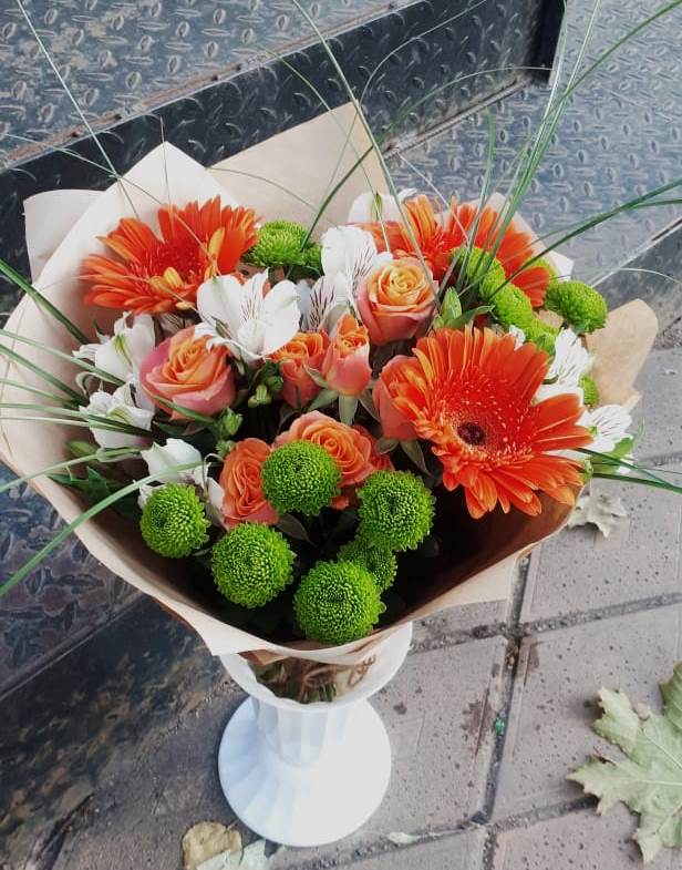 Букет цветов из: Герберы, Хризантемы, Альстромерии и Розы в Смирновке