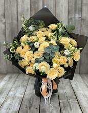 Букет цветов из:  Розы и Лизиантусы в Смирновке
