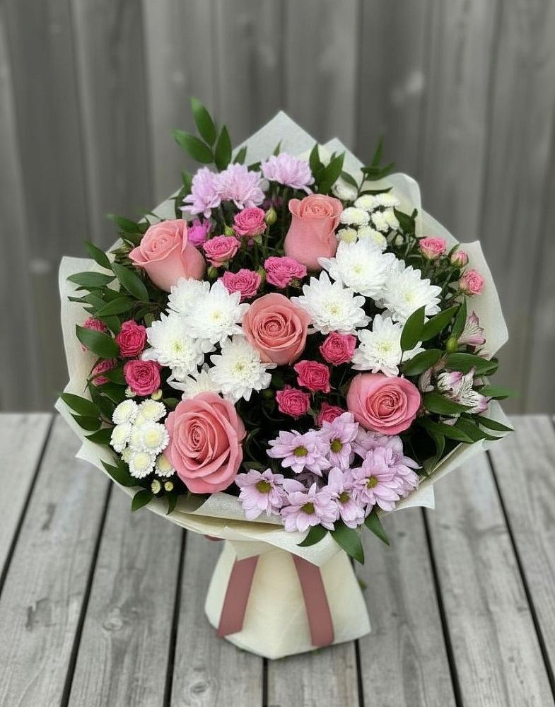 Букет цветов из: Альстромерии, Гвоздики, Розы и Хризантемы в Смирновке