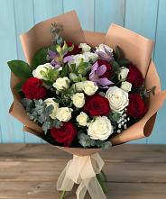 Букет цветов из:  Розы и Альстромерии в Смирновке
