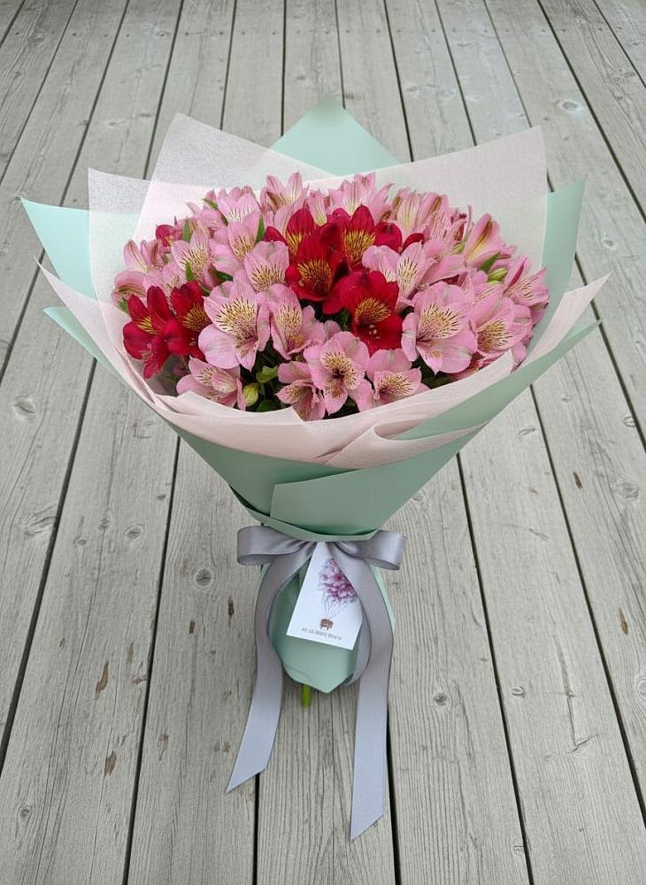 Букет цветов из: Альстромерии в Смирновке