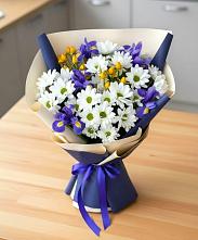 Букет цветов из:  Розы, Ирисы и Хризантемы #REPLACE_PRED# Смирновке