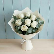 Букет Белые розы в Эвкалипте в Смирновке
